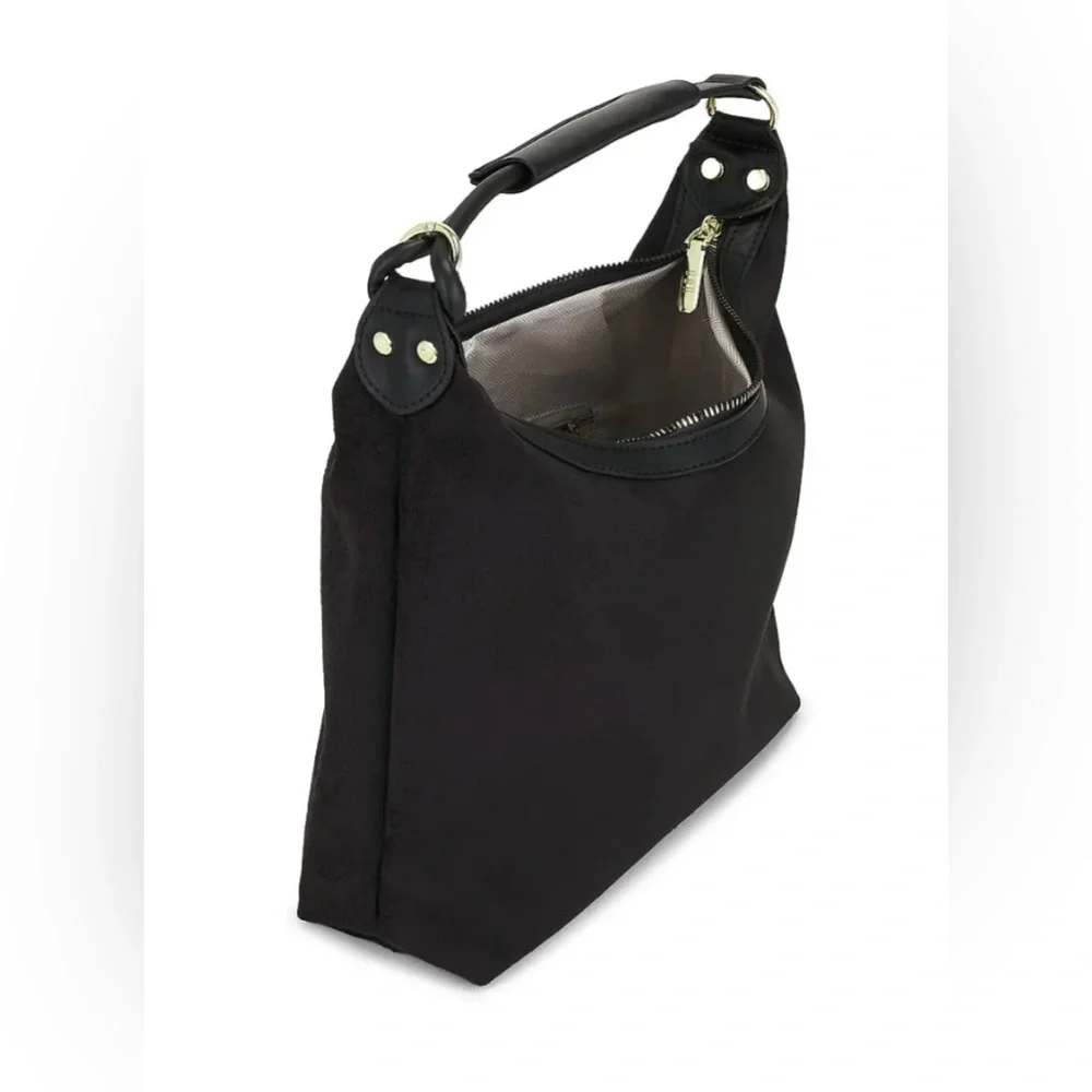 8 Other Reasons sleek black
